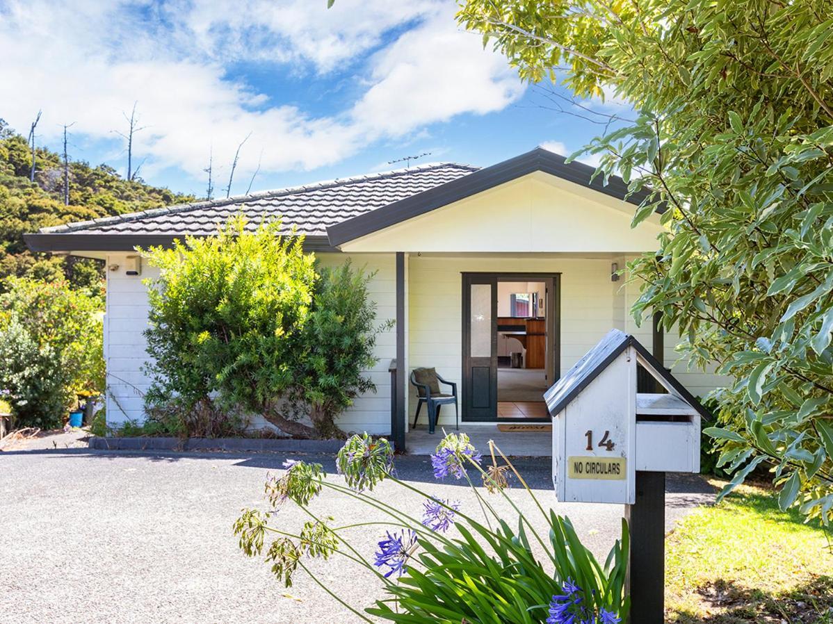 Kawau Vista - Snells Beach Holiday Home Екстер'єр фото