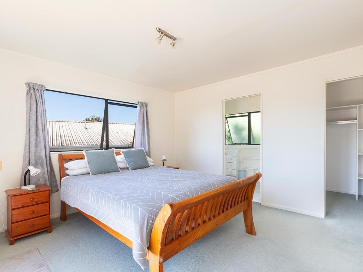 Kawau Vista - Snells Beach Holiday Home Екстер'єр фото