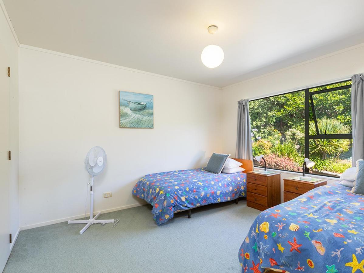 Kawau Vista - Snells Beach Holiday Home Екстер'єр фото